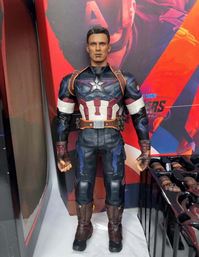 Marvel Captain America Figurine Figumaniac
